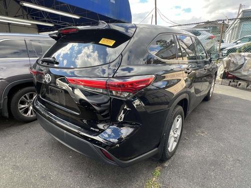 2020 Toyota Highlander L