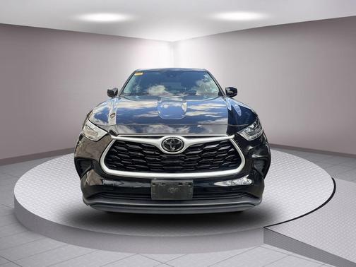 2020 Toyota Highlander L