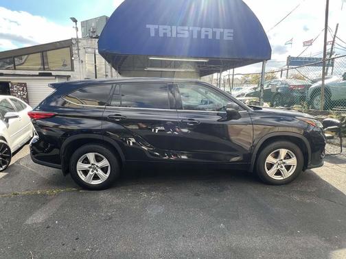 2020 Toyota Highlander L
