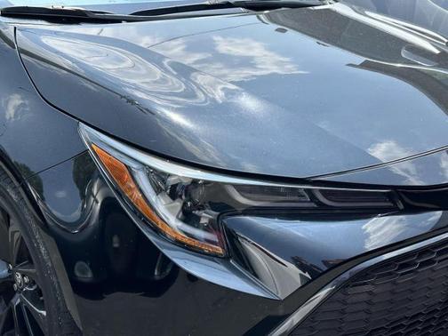 2022 Toyota Corolla Hatchback SE