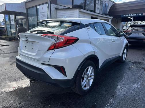 2020 Toyota C-HR LE
