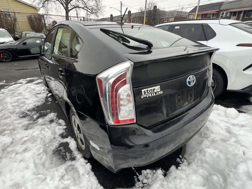 2015 Toyota Prius Four