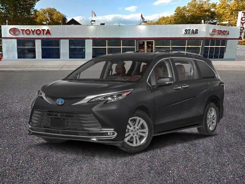 2025 Toyota Sienna Platinum 7 Passenger