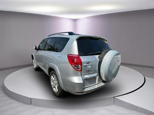 2006 Toyota RAV4 Sport