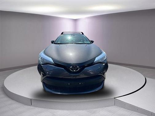 2021 Toyota C-HR LE