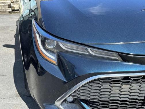2022 Toyota Corolla Hatchback XSE
