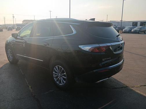 2023 Buick Enclave Essence AWD