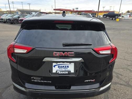 2024 GMC Terrain AWD AT4