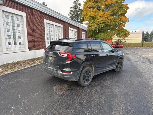 2024 GMC Terrain AWD AT4