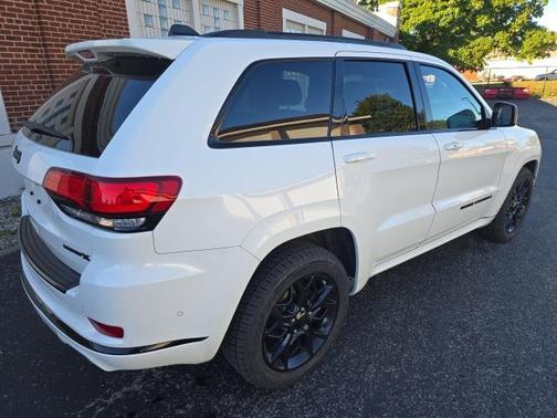 2021 Jeep Grand Cherokee Limited X