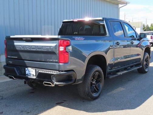 2020 Chevrolet Silverado 1500 Custom Trail Boss