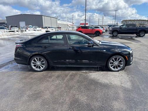 2022 Cadillac CT4 Sport