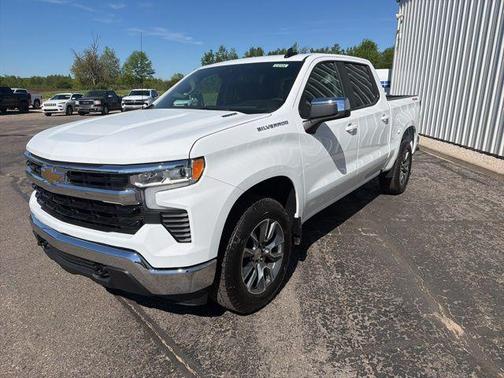 Summit White 2026 Chevrolet Silverado 1500 LT