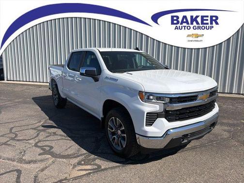 Summit White 2026 Chevrolet Silverado 1500 LT