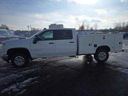 2026 Chevrolet Silverado 2500 WT