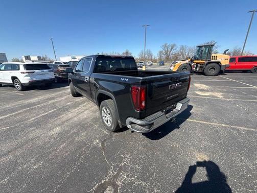 Summit White 2025 GMC Sierra 1500 SLT