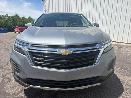 Sterling Gray Metallic 2024 Chevrolet Equinox 1LT