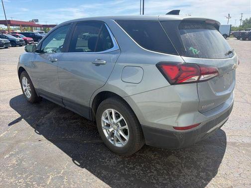 Sterling Gray Metallic 2024 Chevrolet Equinox 1LT