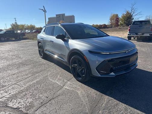 2026 Chevrolet Equinox EV RS