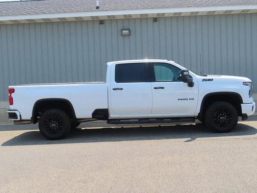 2024 Chevrolet Silverado 2500 LTZ