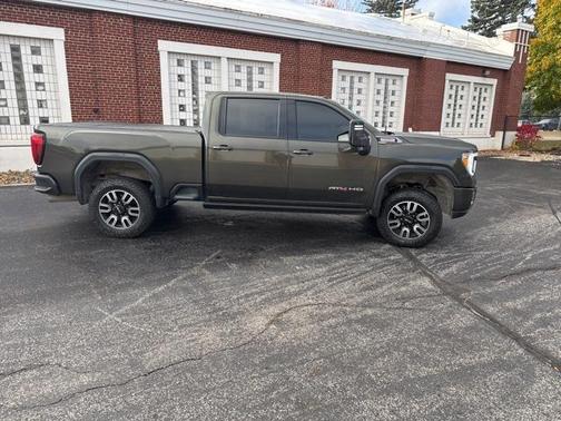 2022 GMC Sierra 2500 AT4