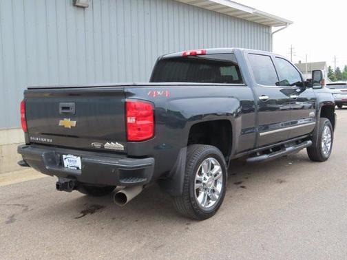 2019 Chevrolet Silverado 2500 High Country