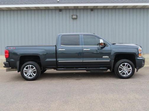 2019 Chevrolet Silverado 2500 High Country