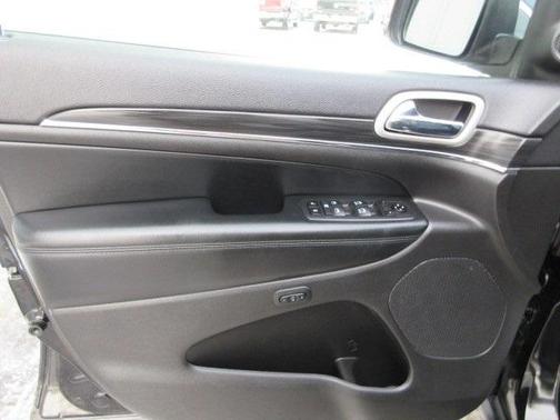 2020 Jeep Grand Cherokee Limited for sale in Cadillac, MI - image 13