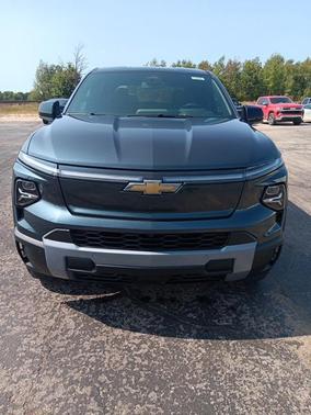 2026 Chevrolet Silverado EV LT
