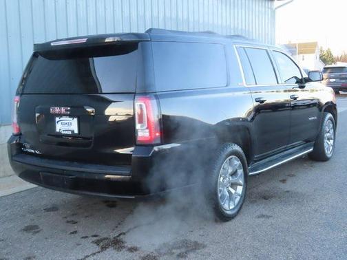 2020 GMC Yukon XL SLT