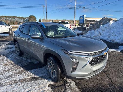Sterling Gray Metallic 2026 Chevrolet Trax LT