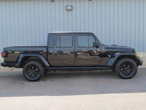 2021 Jeep Gladiator Willys 4x4