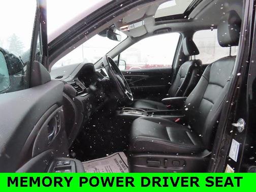 2022 Honda Pilot AWD Black Edition