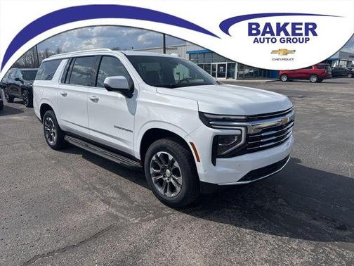 Summit White 2026 Chevrolet Suburban LT