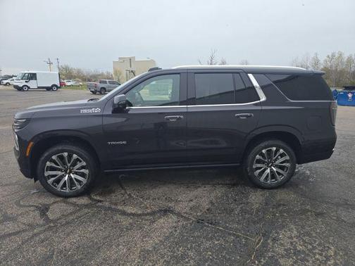 Dark Ash Metallic 2026 Chevrolet Tahoe 4WD High Country
