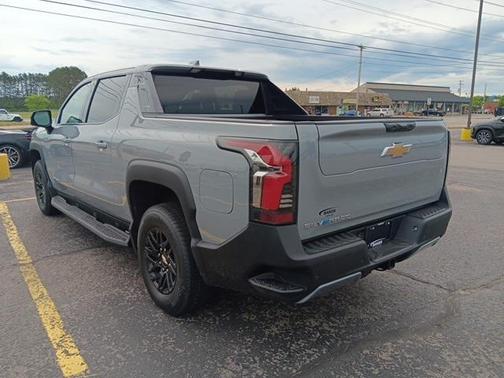 2025 Chevrolet Silverado EV LT