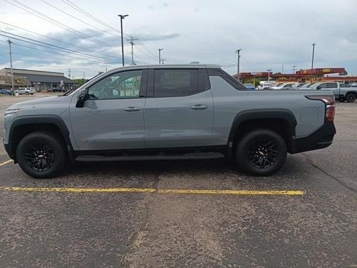 2025 Chevrolet Silverado EV LT
