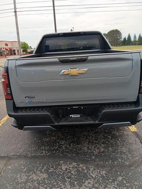 2025 Chevrolet Silverado EV LT