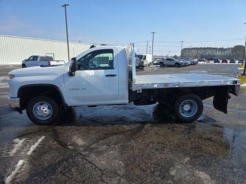2026 Chevrolet Silverado 3500 WT