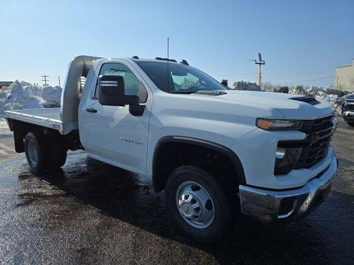 Summit White 2026 Chevrolet Silverado 3500 WT