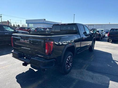 Onyx Black 2023 GMC Sierra 2500 AT4