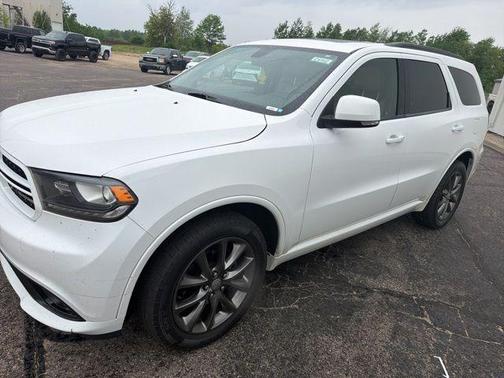 White Knuckle Clearcoat 2017 Dodge Durango GT