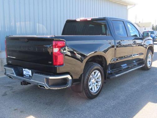 Black 2022 Chevrolet Silverado 1500 LT