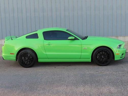 2013 Ford Mustang GT Premium