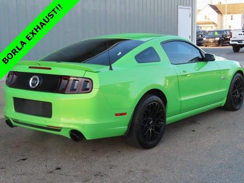2013 Ford Mustang GT Premium