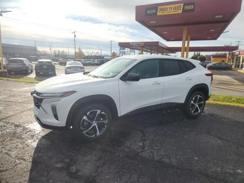 2026 Chevrolet Trax FWD 1RS