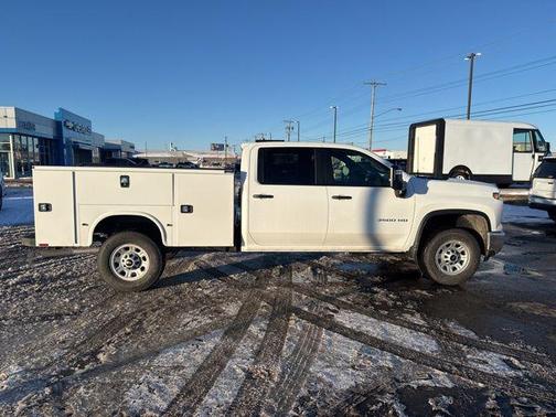 2026 Chevrolet Silverado 3500 WT