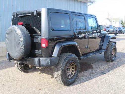 Black Clearcoat 2018 Jeep Wrangler JK Unlimited Sahara