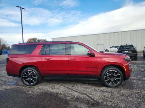 2026 Chevrolet Suburban RST