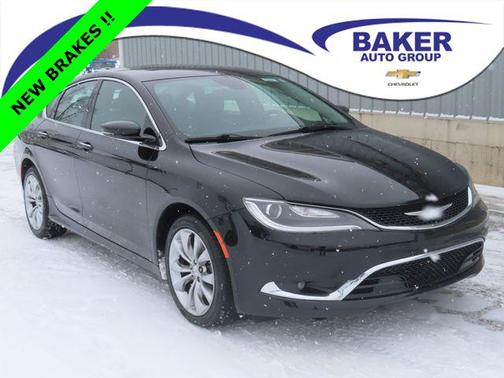 2016 Chrysler 200 C